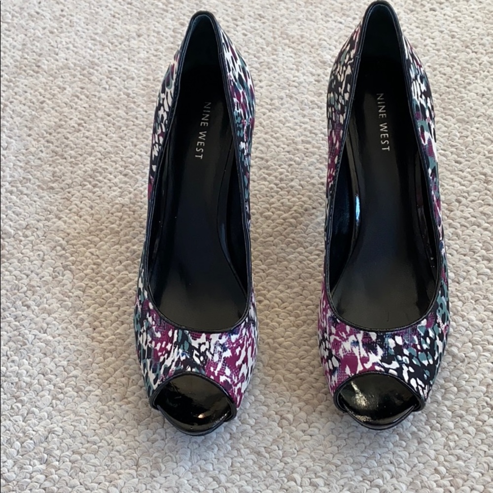 Nine West Heels multi-color